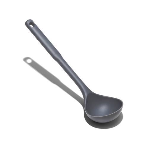 ช้อนซุป ซิลิโคน รุ่นเฟล็กซิเบิล ขนาดใหญ่ รุ่นใหม่ I OXO GG SILICONE EVERYDAY LADLE - PEPPERCORN