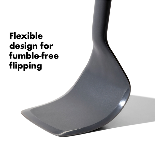 ตะหลิวซิลิโคน รุ่นเฟล็กซิเบิล (รุ่นใหม่) ขนาดใหญ่ I OXO GG SILICONE EVERYDAY FLEXIBLE TURNER - PEPPERCORN