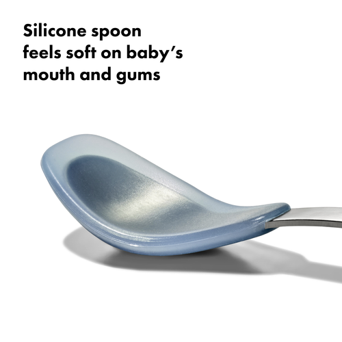 ช้อนป้อนอาหารเด็กแบบพกพา สีฟ้าพาสเทล I OXO TOT ON-THE-GO FEEDING SPOON - DUSK