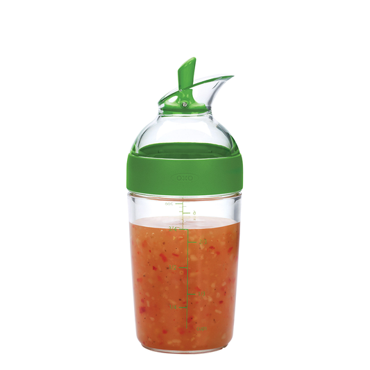 ขวดผสมน้ำสลัด สีเขียว l OXO GG Little Salad Dressing Shaker Green