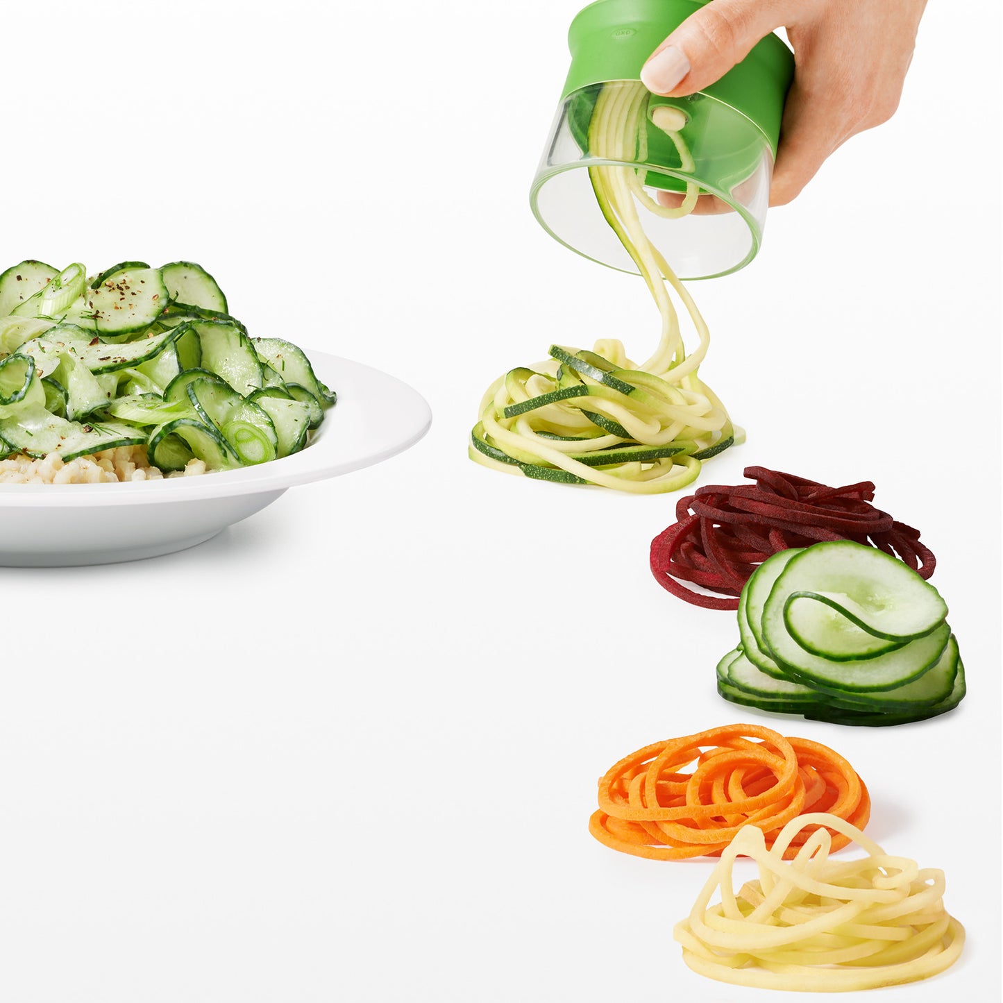 ที่สไลด์ผัก เป็นเส้นสปาเกตตี้ 3 in 1 ขนาดใหญ่ l OXO GG 3 Blade Hand-Held Spiralizer