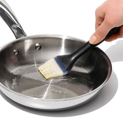 แปรงซิลิโคนทาเนยและน้ำมัน I OXO GG SILICONE PASTRY BRUSH