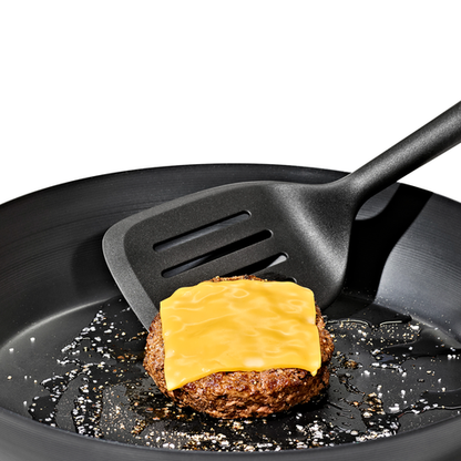 ตะหลิว ไนล่อน มีร่อง  I OXO NYLON SLOTTED TURNER