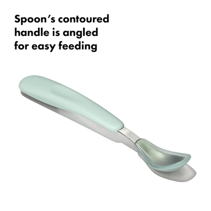 ช้อนป้อนอาหารเด็กแบบพกพา สีเขียวพาสเทล I OXO TOT ON-THE-GO FEEDING SPOON - OPAL