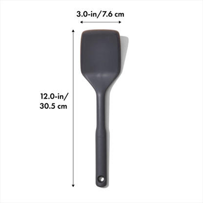 ตะหลิวซิลิโคน รุ่นเฟล็กซิเบิล (รุ่นใหม่) ขนาดใหญ่ I OXO GG SILICONE EVERYDAY FLEXIBLE TURNER - PEPPERCORN