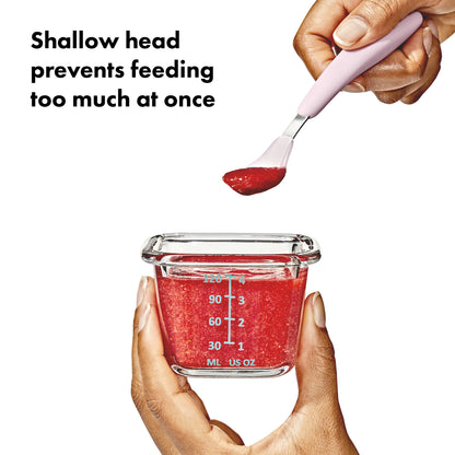 ช้อนป้อนอาหารเด็กแบบพกพา สีชมพูพาสเทล I OXO TOT ON-THE-GO FEEDING SPOON - BLOSSOM