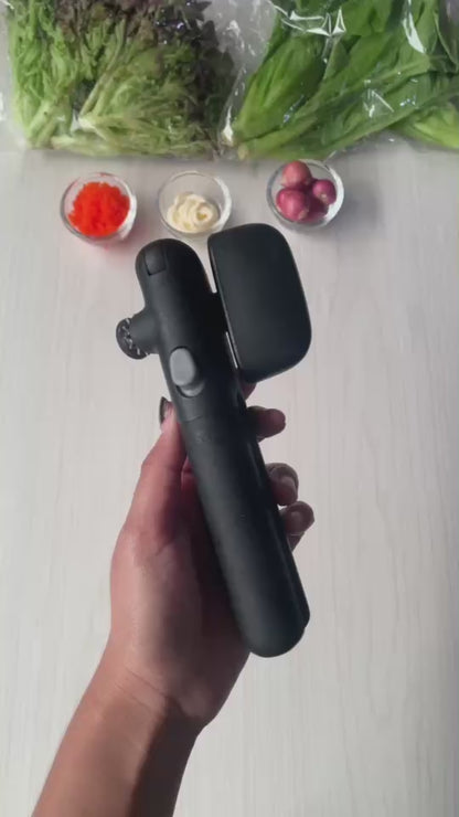 ที่เปิดกระป๋องแบบล็อกอัตโนมัติ รุ่น Lock & Go  I OXO LOCK AND GO CAN OPENER