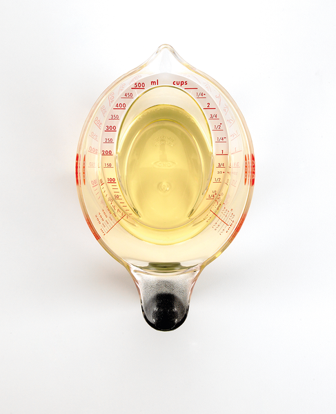 ถ้วยตวง มองปริมาณได้จากมุมบน ขนาด 500 มล. | OXO GG Angled Measuring Cup  500 ml.
