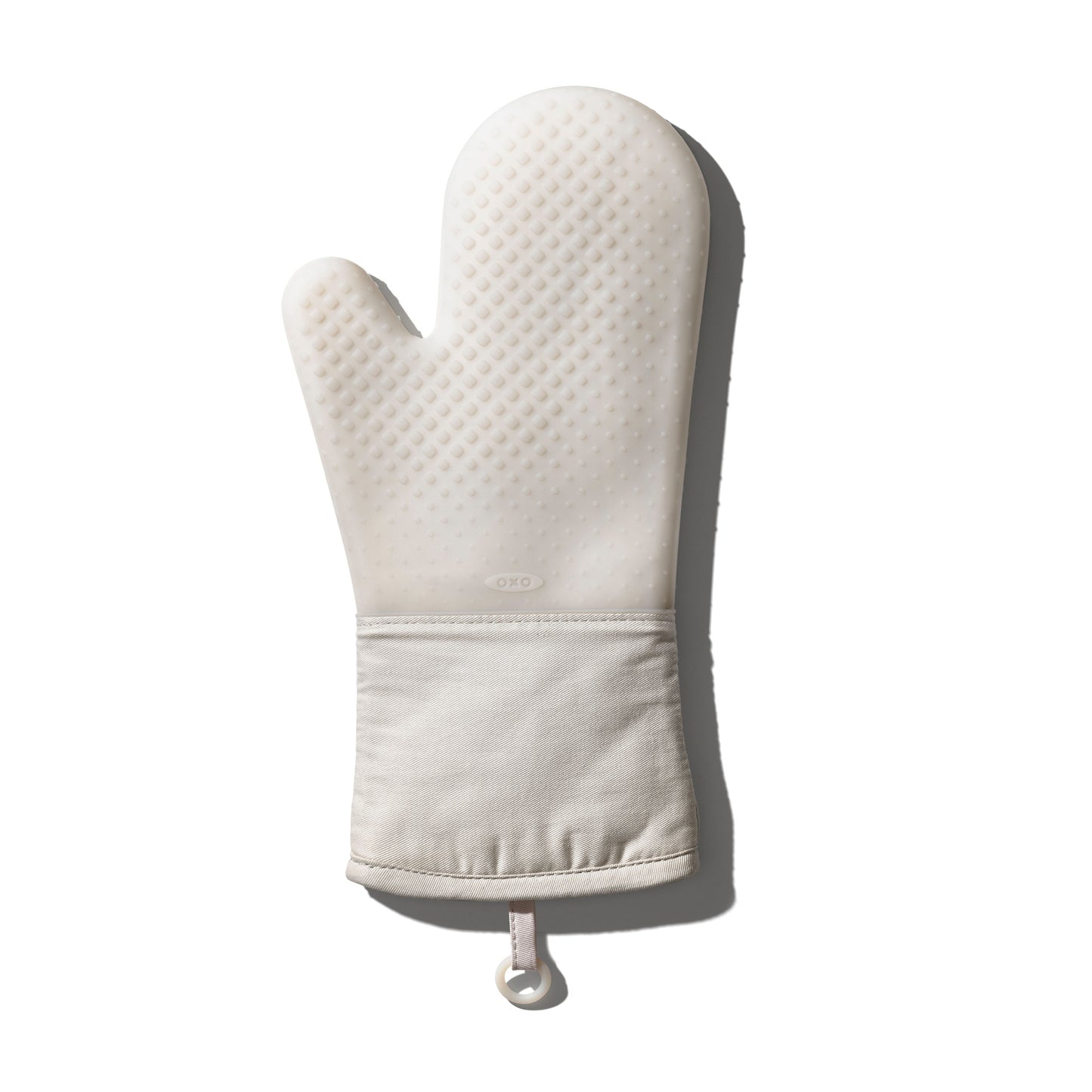 ถุงมือซิลิโคนกันร้อน สีขาว 1 ชิ้น  l OXO GG Silicone Oven Mitt Oat