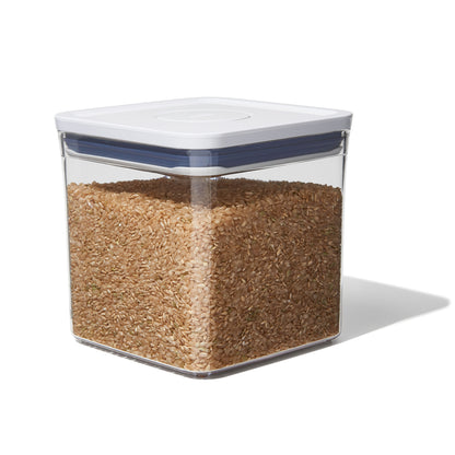 กล่องสูญญากาศใส่อาหาร สี่เหลี่ยมจัตุรัส ขนาดใหญ่ 2.6 ลิตร /2 kg. l OXO GG POP CONTAINER BIG SQUARE - SHORT (2.6 L)