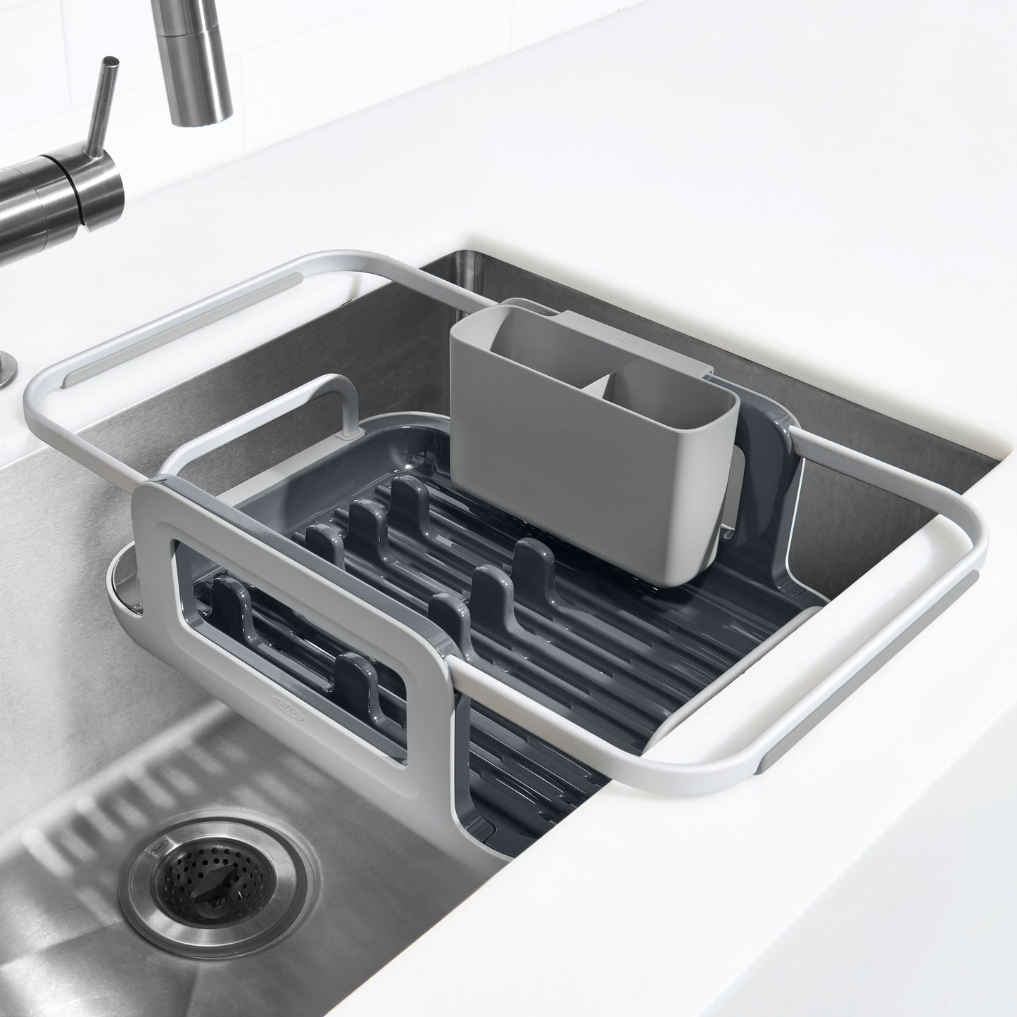 ที่ตากจาน แบบวางบนซิงค์อะลูมิเนียม l OXO GG Over-the-Sink Aluminum Dish Rack