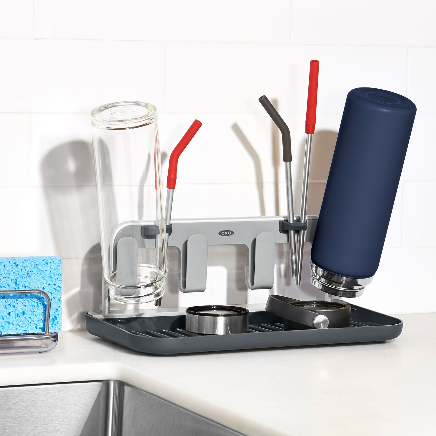 ที่ตากขวดน้ำพับได้ พร้อมถาดรองน้ำ l OXO GG Water Bottle Drying Rack