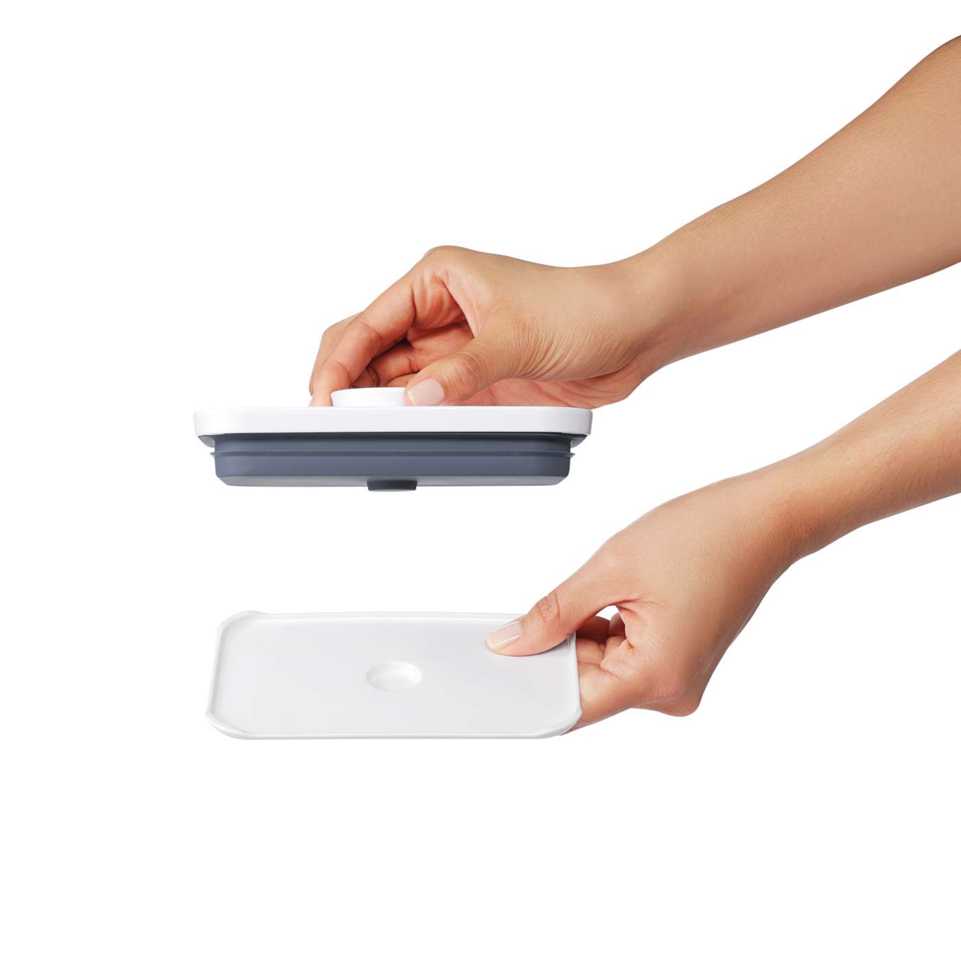 กล่องสูญญากาศใส่อาหาร  สี่เหลี่ยมผืนผ้า ขนาดใหญ่ 0.6 ลิตร/ 0.4 kg. l OXO GG POP CONTAINER RECTANGLE - MINI (0.6 L)
