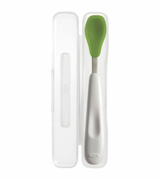 ช้อนป้อนอาหารเด็ก แบบพกพา สีเขียว | OXO Tot On the Go Feeding Spoon Green