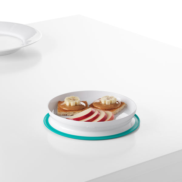 จานอาหารเด็ก ที่ยึดติดกับโต๊ะ สีฟ้าน้ำทะเล l OXO Tot Stick & Stay Suction Plate Teal