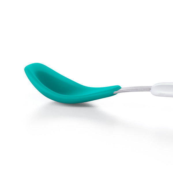 ช้อนป้อนอาหารเด็ก แพคคู่ สีฟ้าน้ำทะเล | OXO Tot Feeding Spoon Set with Soft Silicone Teal